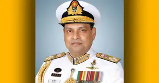 সরকারি সফরে সৌদি আরব গেলেন নৌবাহিনী প্রধান